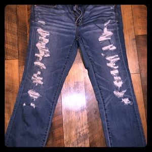 American Eagle Ripped Jeans - Worn Once